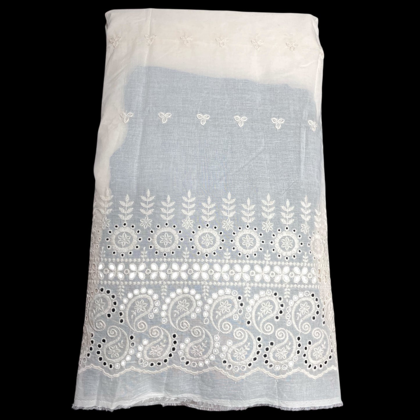 Kora Cotton Dyeable Border Pattern Chikankari Embroidered Fabric